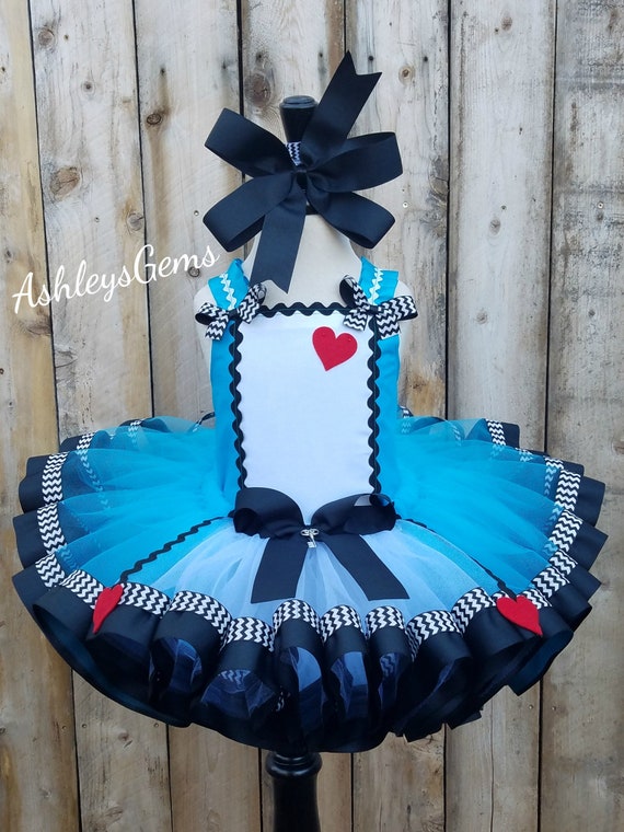 alice in onederland outfit