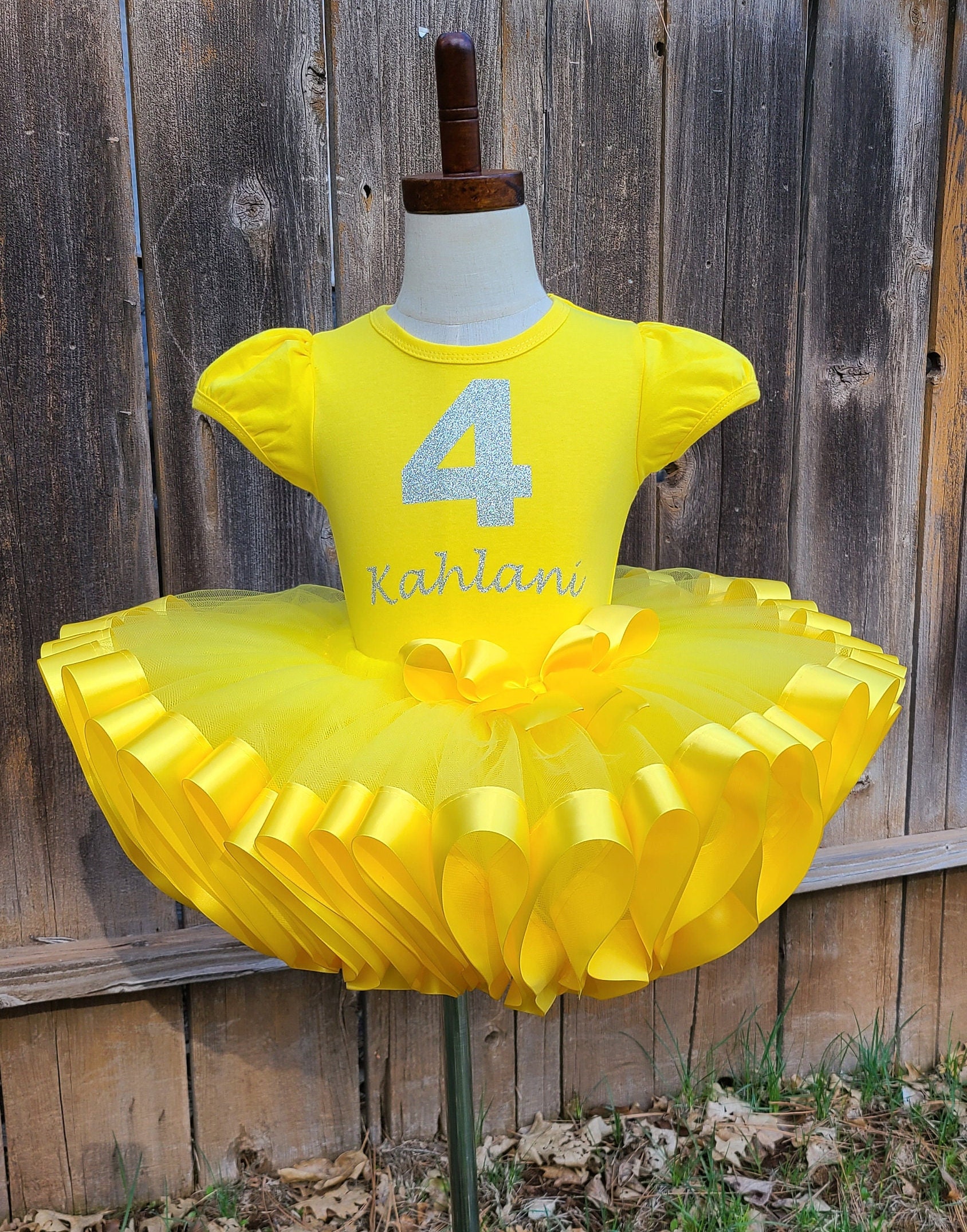  Ropa de bebé niña con lazo, 3 piezas, conjunto de ropa de  verano para bebé niña (amarillo, 12-18 meses) : Ropa, Zapatos y Joyería