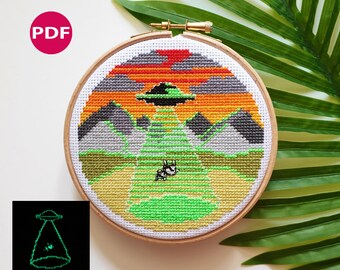 Alien Cross Stitch Kit for Beginners Halloween Space UFO Embroidery Pattern Meme Pun Birthday Card Gift Idea