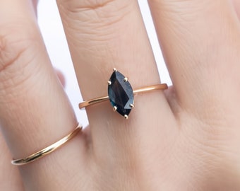 0.97ct Marquise sapphire solitaire ring, unique marquise engagement ring, antique inspired dark blue sapphire engagement ring, marquise ring