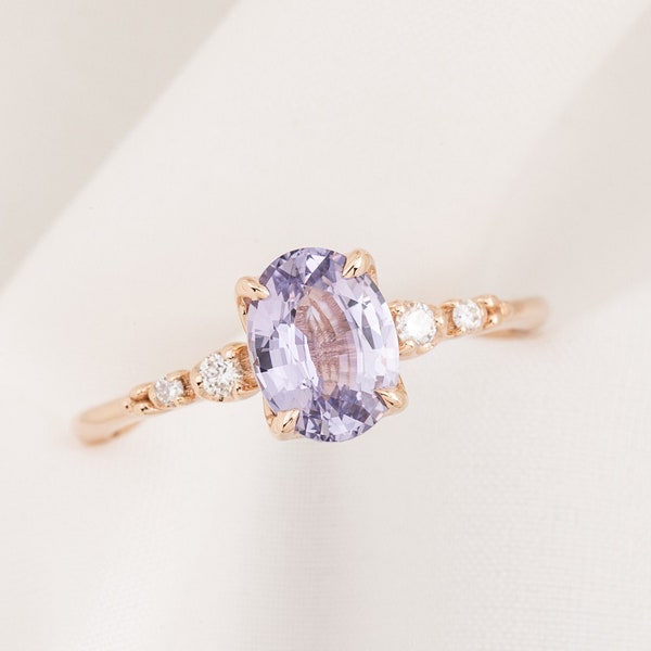Oval Lavender Sapphire Engagement Ring, Vintage inspired ring, Purple Sapphire diamond ring, unique oval engagement ring, Oval sapphire ring