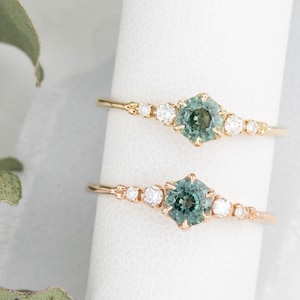 Green sapphire engagement ring, Round Blue Green Sapphire, Alternative unique ring, 6 prongs sapphire ring, 14k yellow rose gold ring