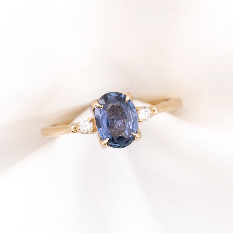 Oval Montana Sapphire engagement ring, Blue Queensland Sapphire Ring, Over 1ct Oval sapphire engagement ring, Vintage inspired engagement 1.06ct Yellow Gold