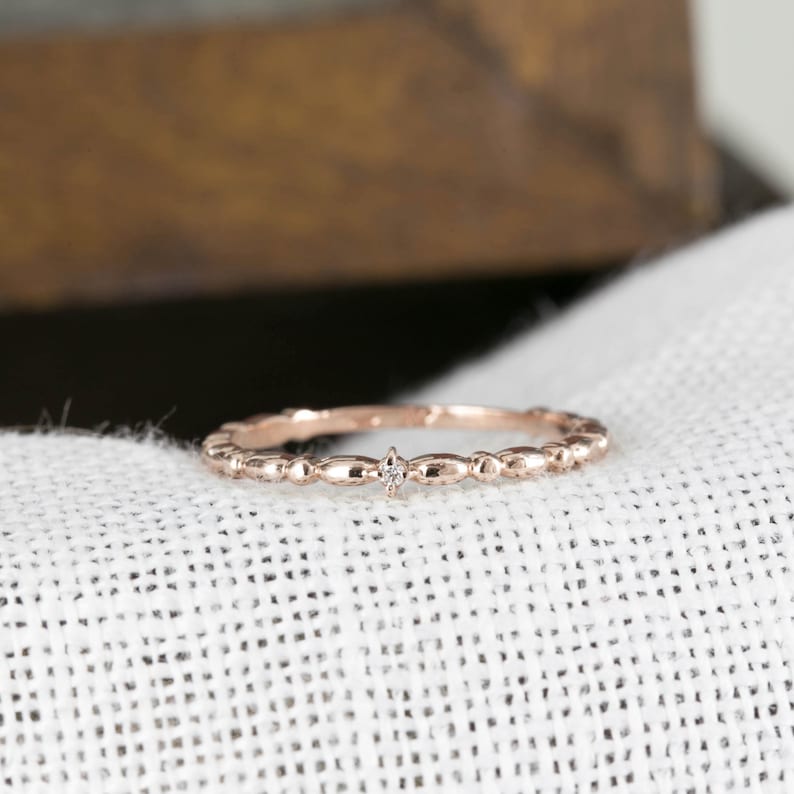 Dainty wedding band, single diamond wedding band, single diamond band, single diamond ring, yellow gold unique ring, white gold simple image 1