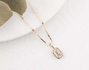 Natural Emerald Cut Diamond Charm Pendant, Bezel Set Emerald Diamond Charm Necklace, Bezel Emerald Pendant, Gold Box Chain, Solid 14k Gold