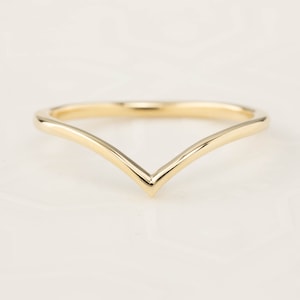 Anello Chevron semplice, fede nuziale dalla forma minimalista, fede nuziale a forma di V, fede nuziale unica e delicata, oro 14k, oro 18k, platino