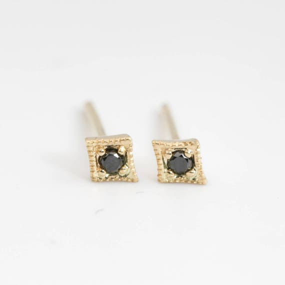 14K White Gold 3 Star Diamond Earring