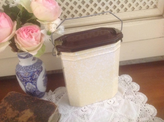 French Enamel Lunch Box, Excellent Condition. Vintage Enamelware Tiffin. Marbled Effect. Lovely Kitchen Display. Storage Canister.