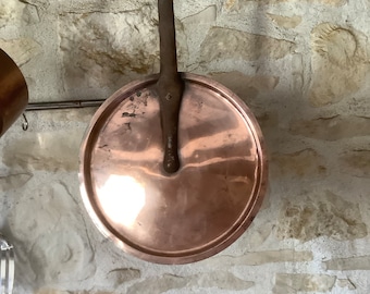 1 Tapa de cobre francesa antigua / Cocina rústica. Pieza rara. Pesada, con revestimiento de estaño.