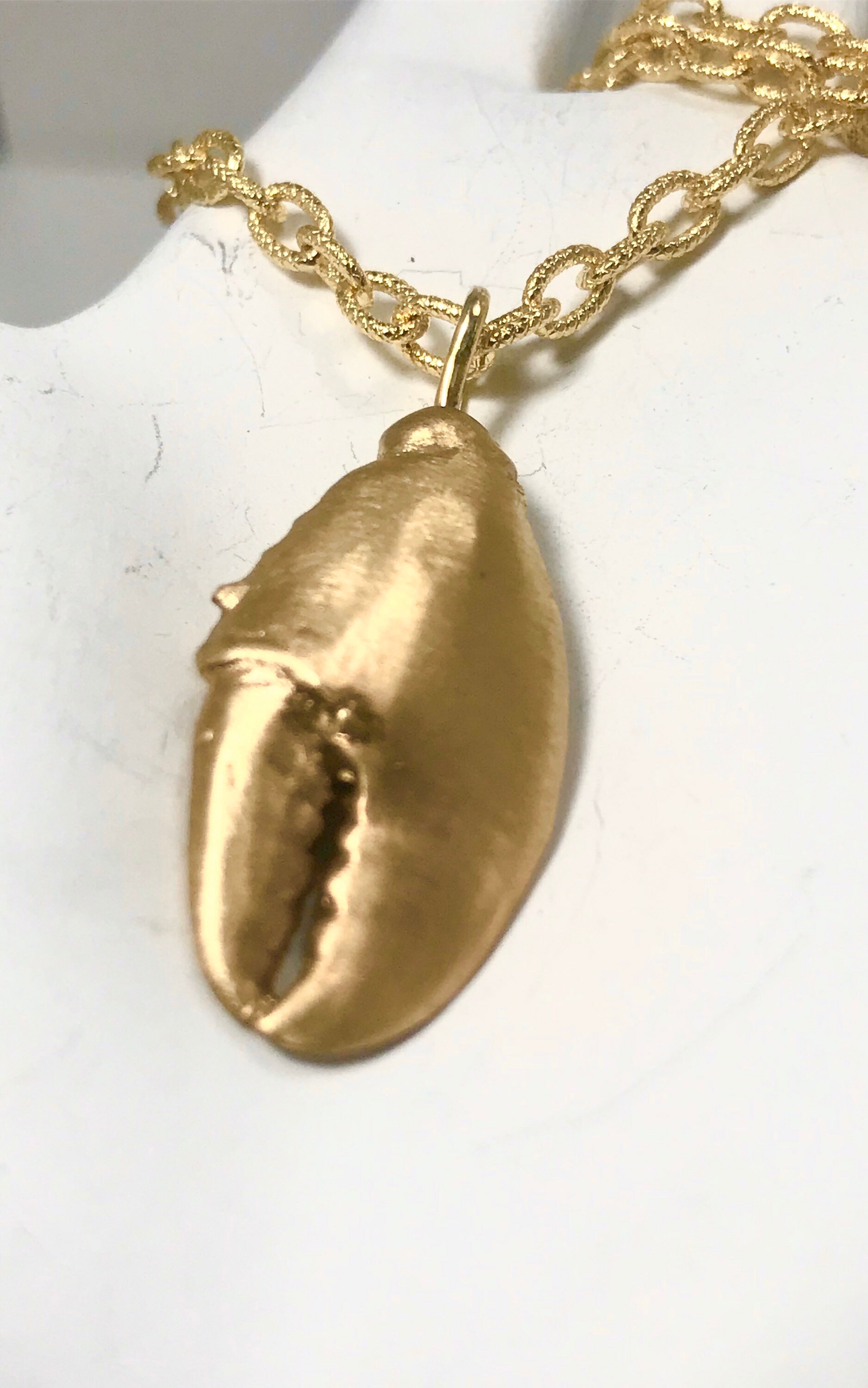 14k Yellow Gold Solid Lobster Claw Pendant Etsy