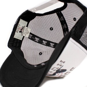 Booty Hunter™ Unisex-Adult Curved Bill One-Size Truckers Hat Cap Black/White image 3