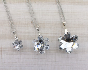 Collar con colgante de copo de nieve - Impresionante cristal Swarovski - Collar de plata de 18" - ELIGE TU TALLA