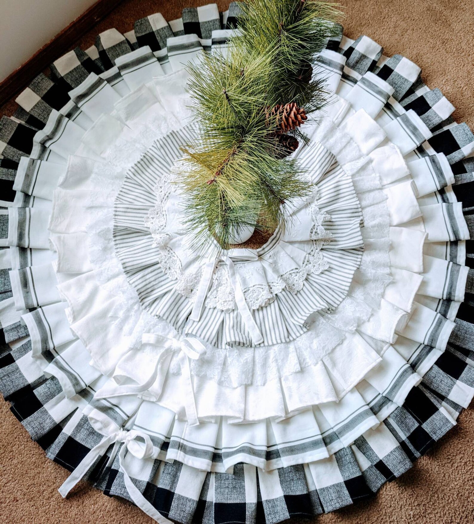 Modern Farmhouse Christmas Tree Skirt Farmhouse Decor Modern Etsy