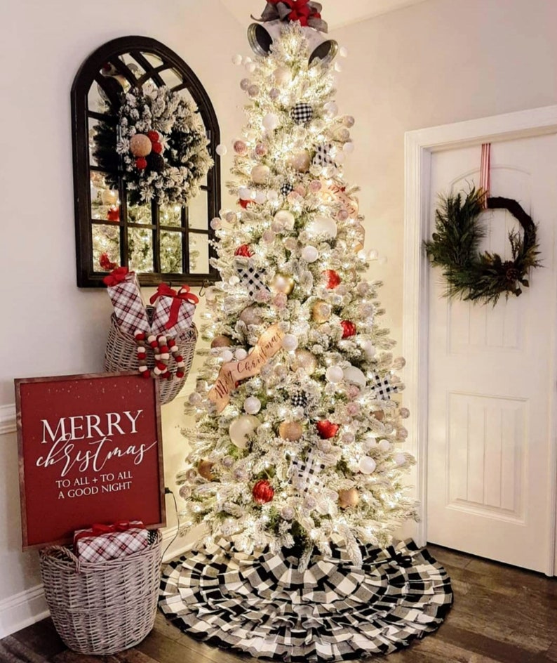 Buffalo Check Tree Skirt 