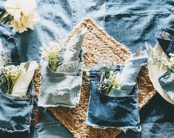 Denim Front Pockets, Distressed  Denim Silverware Holder, Jean Pocket Utensil Holder, Country Wedding Decor, Napkin Holder