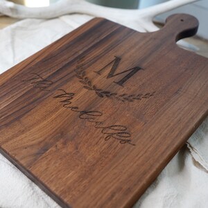 Charcuterie Board Personalized | wedding gift for Couple | with handle Monogrammed Cheese Board Engagement Gift Bridal Shower Gift - 002