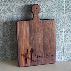 Kitchen Gift Charcuterie board personalized Charcuterie Board with handle, gift for chef, gift for mom, gift for grandma Kitchen decor - 023