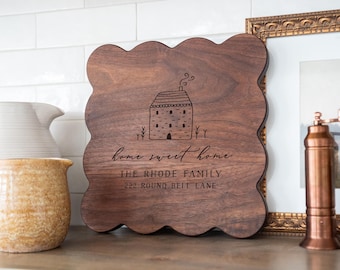 Home Sweet Home Cutting Board with Scallops | Personalized housewarming gift new home | Closing Gift gift for buyers | Christmas Gift