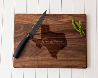 Texas Personalized Cutting Board gift, Texas Housewarming, Texas Mothers day Gift Texas, Texas gift, Texan Decor cutting board