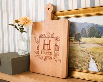 Custom Cutting Board  Charcuterie Board Personalized Mothers day Gift for Mom for Grandma for Family Personalized Wedding Gift - 006