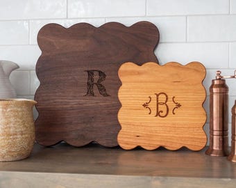 Scallop Cutting Board: Personalized Gift for Home, Housewarming, Christmas