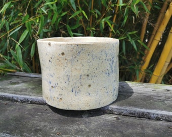 Blue speckled cream stoneware pot