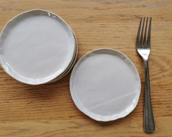 Tiny plate