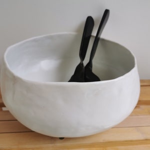 Large white stoneware salad bowl image 1