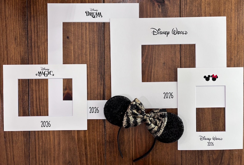 Autograph Picture Frame Mat | Theme Park and Cruise Keepsake image 1