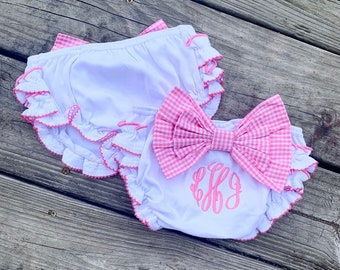 Monogram Baby Girl bow bloomers, Monogrammed bloomers, Ruffle bloomers, Monogram Diaper cover, baby girl bow diaper cover, baby girl gift