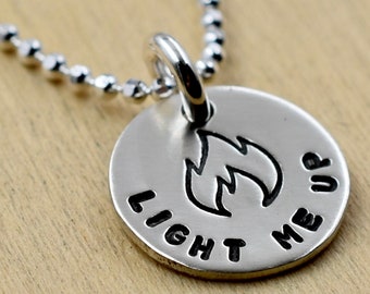 Collar Light Me Up - Plata de ley con sello de mano