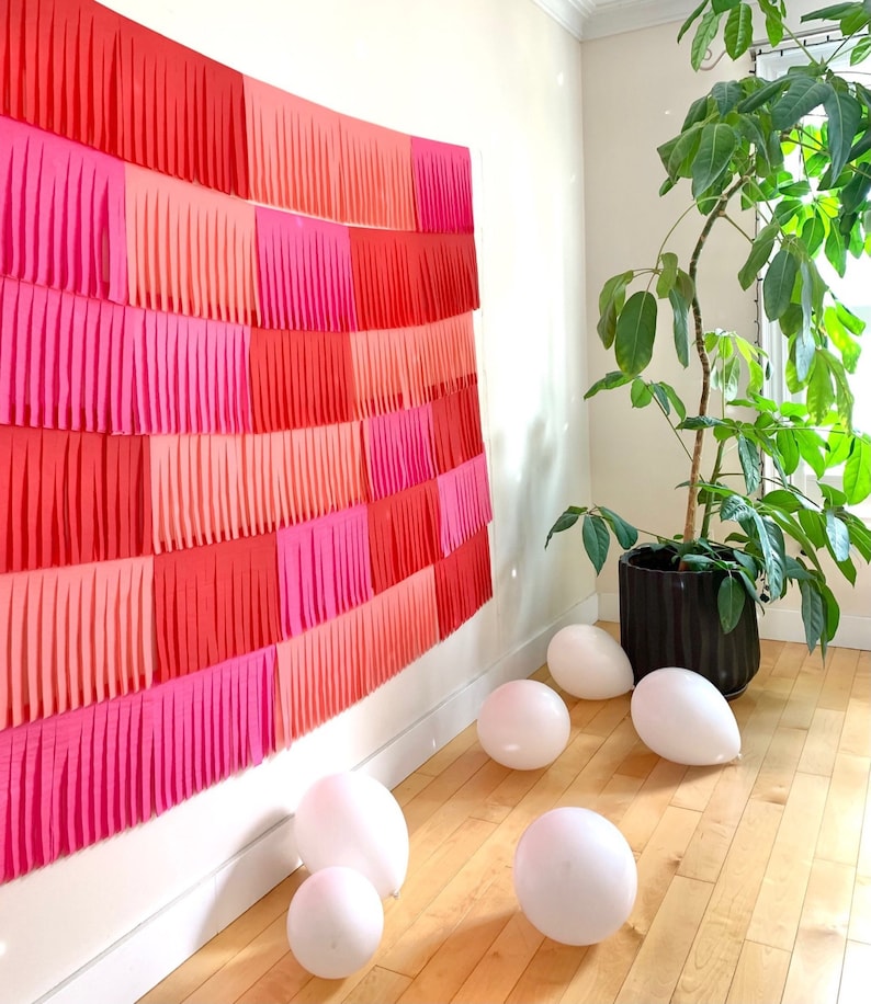 5 ft x 5 ft red, coral and hot pink tissue paper fringe garland photo backdrop