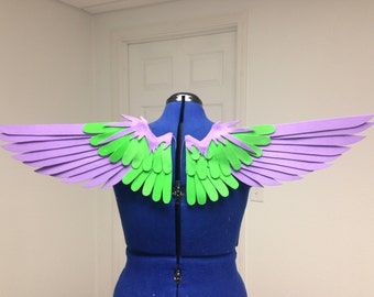 Ali realistiche da colibrì per cosplay