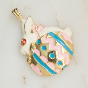 Vintage 1995 BG Easter Bunny Pendant - Easter Rabbit Pendant - Easter Egg - White Rabbit Pendant