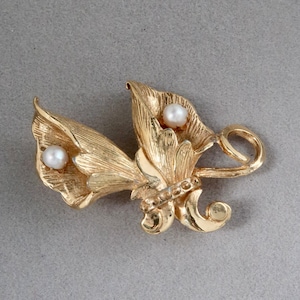 Vintage Gold Floral Brooch