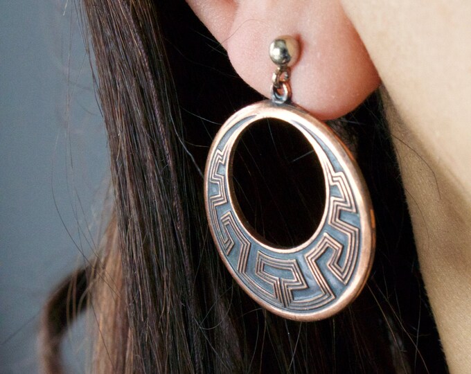 Vintage Copper Round Dangle Earrings