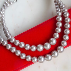 Vintage Gray Pearl Bead Multi Strand Necklace