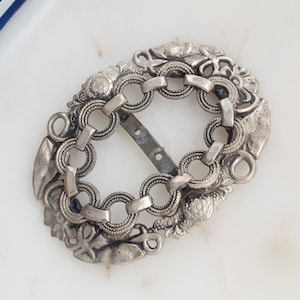 Vintage Silver Floral Belt Buckle