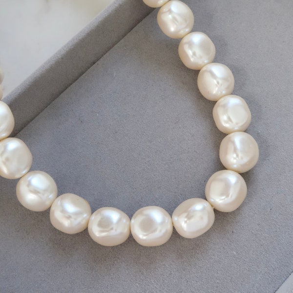 Vintage Pearl Beaded Necklace Large Pearl Choker Gift For Her Wedding Pearl Necklace