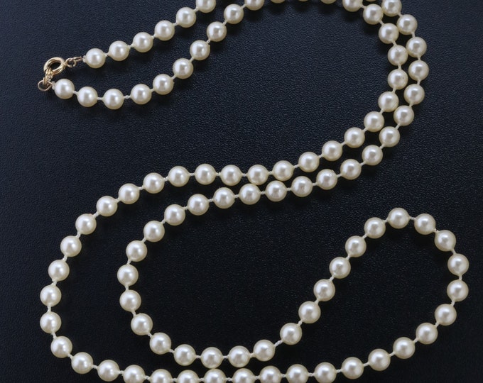 Vintage Faux Pearl Necklace