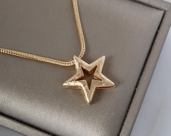 Vintage 1978 Artistry Tm Gold Star Pendant Necklace - Etsy