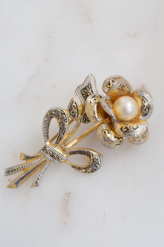 Vintage Damascene Flower Brooch Gold Flower Pin G… - image 10