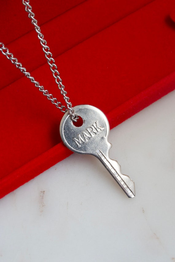 Vintage Silver Key Necklace - Taiwan Key Pendant -