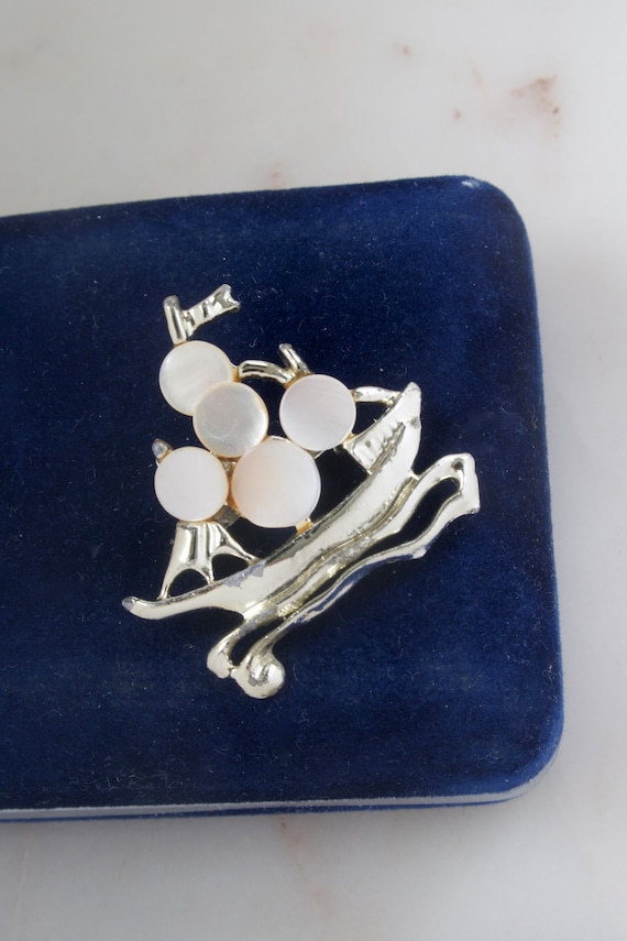 Broche Ancienne Magnifique Avec Voilier - Bijou Vintage Très Ancien - Occasion