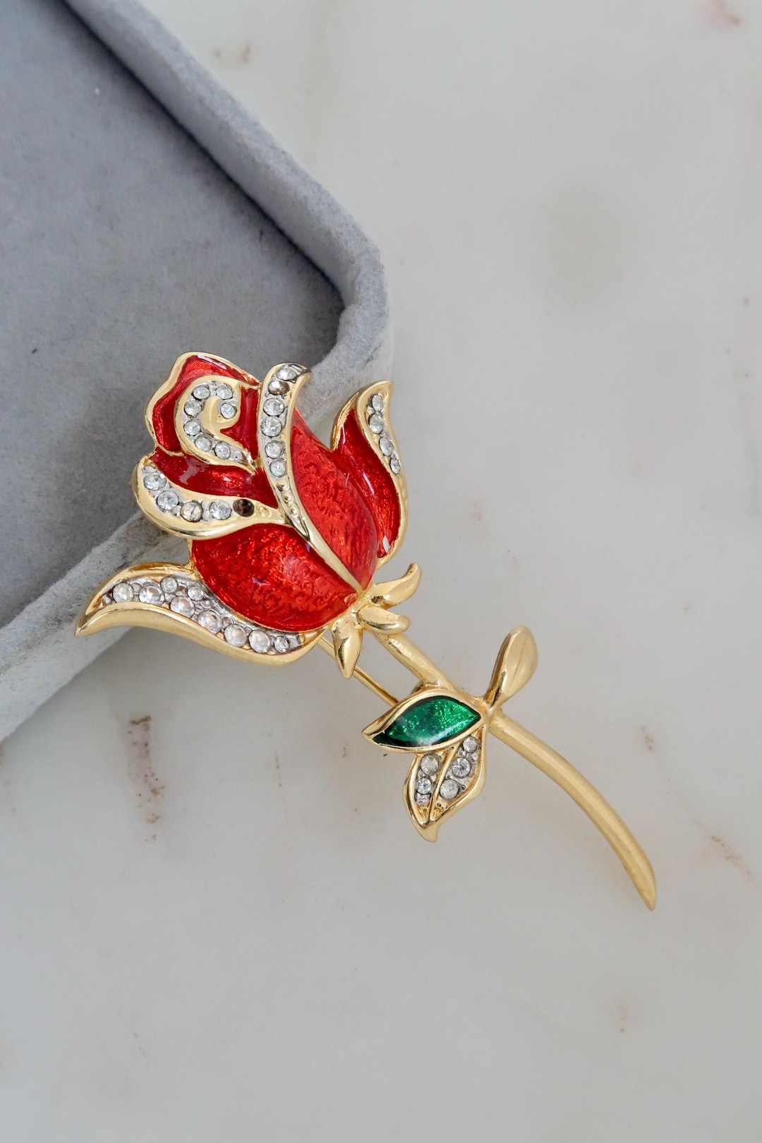 Rinestone Roses Vintage Rhinestone Red Rose Flower Gold Brooch - Etsy