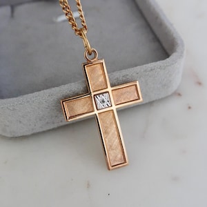 Vintage 1979 Artisan 12k Gold Filled Cross Pendant Necklace