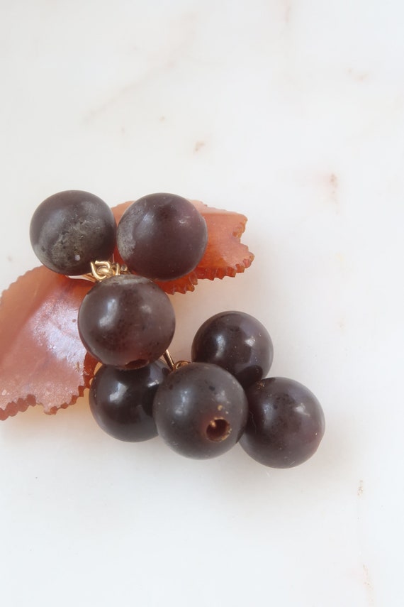 Vintage Grape Cluster Brooch - Grapes Pin - image 4