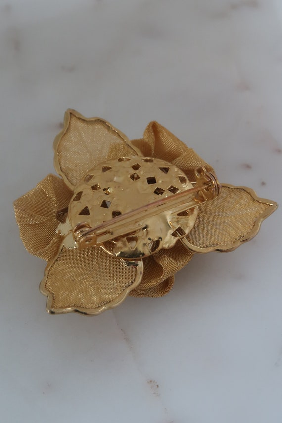 Vintage Gold Mesh Roses Flower Brooch - Mesh Leaf… - image 3