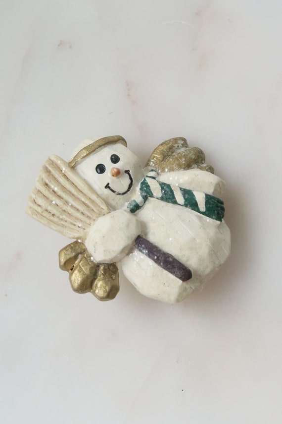 Vintage Snowman Brooch - Glitter Snowman Brooch - Snowman with Broom Brooch