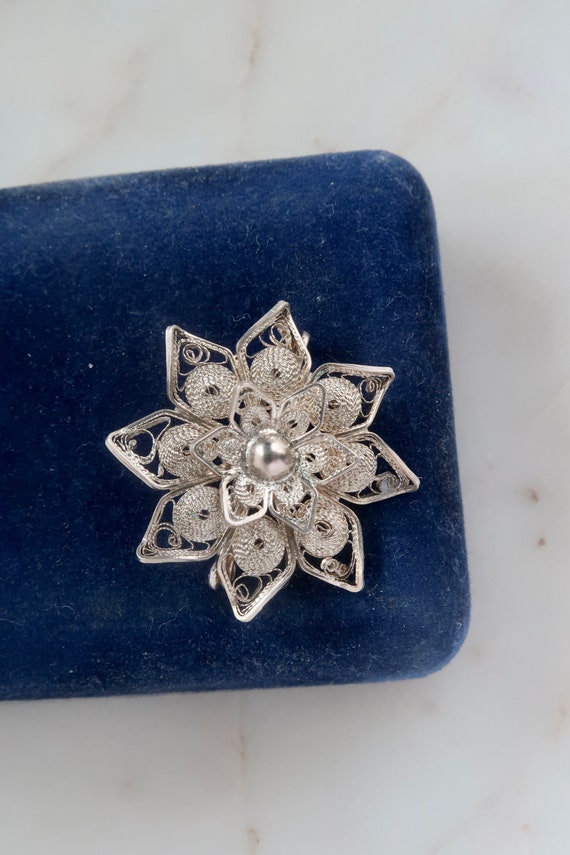 Vintage Sterling Silver Filigree Flower Brooch